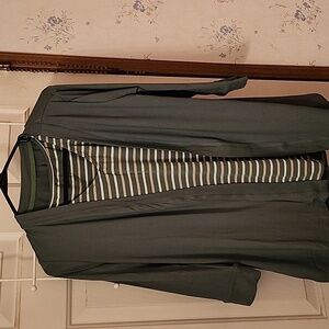 Cuddl Duds 2 PC tank/cardigan NWOT